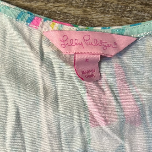 Lilly Pulitzer Greer Peak-A-Boo Romper Beach and Bae Size S RARE - Picture 2 of 6